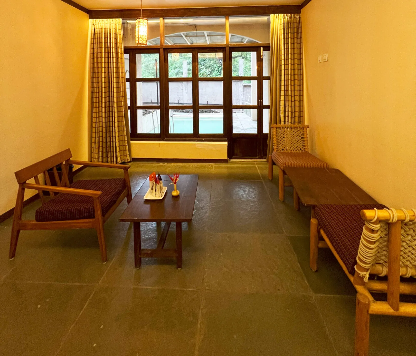 Casa Aqua Foresta Suites